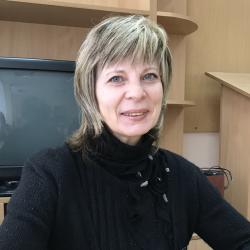Коллектив ФИЯ поздравляет доцента кафедры английской филологии Светлану Кишко с Днем рождения