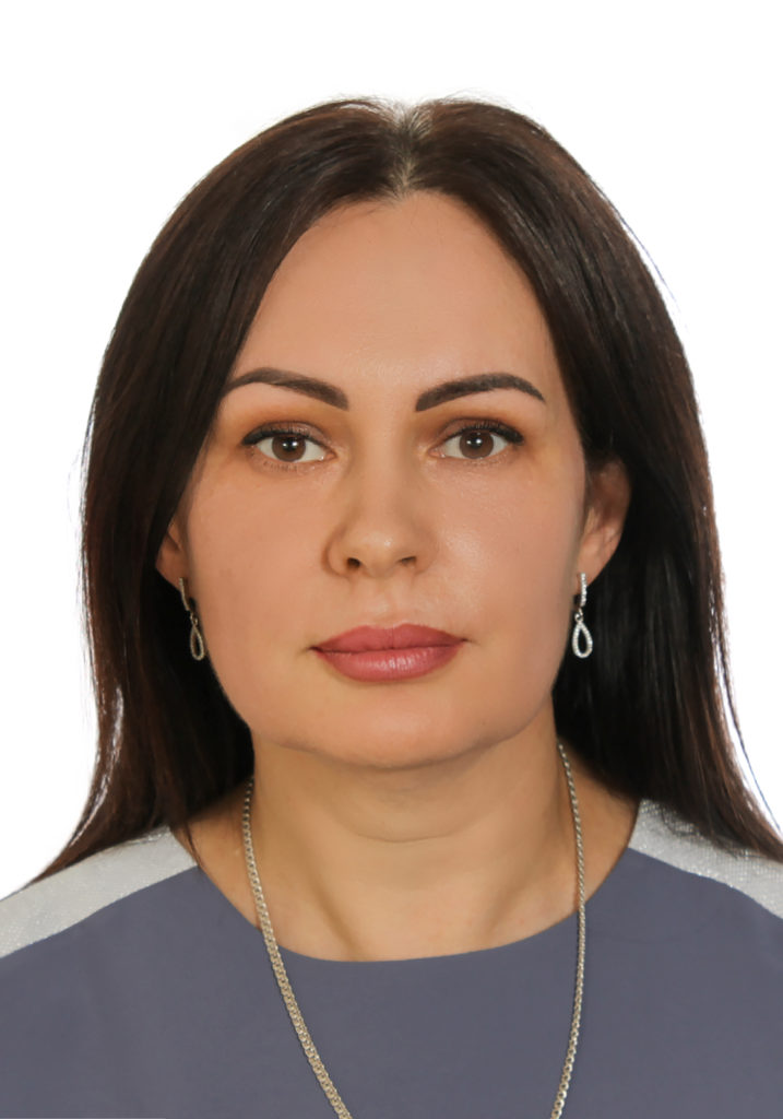 Коллектив ДонГУ поздравляет декана учетно-финансового факультета Наталью Алексеенко с Днем рождения
